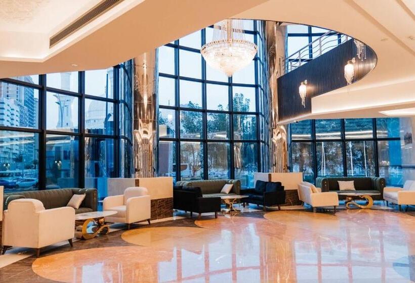 Отель Capital Guest