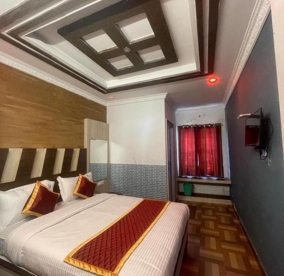 Отель Hideaway Palace