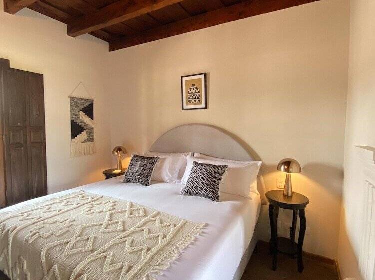 هتل Mestizo Antigua Cortijo