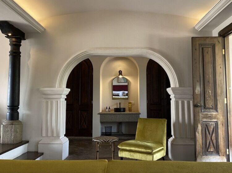 هتل Mestizo Antigua Cortijo