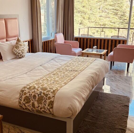 Otel Apple Flower, By Manali Mall Road Resorts, Near Hadimba Temple