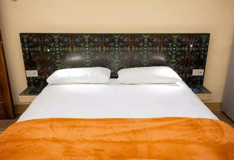 تختخواب و صبحانه Locanda Del Centrale
