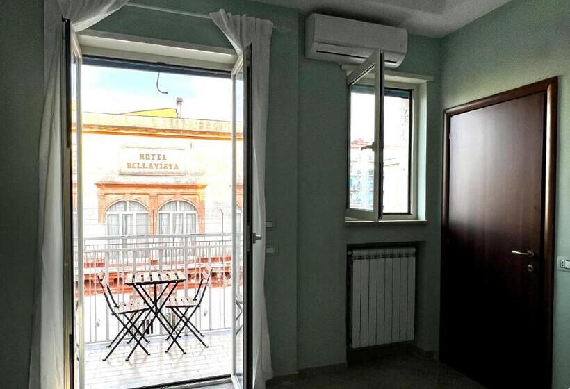 住宿加早餐  Napoli Sea View