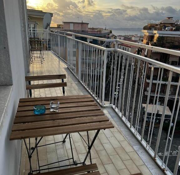 住宿加早餐  Napoli Sea View