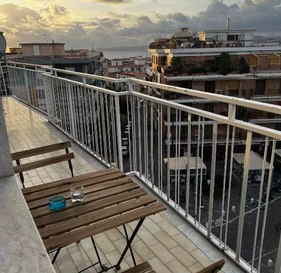 ベッドアンドブレックファースト Napoli Sea View