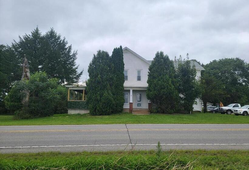 Josephine S Bed & Breakfast