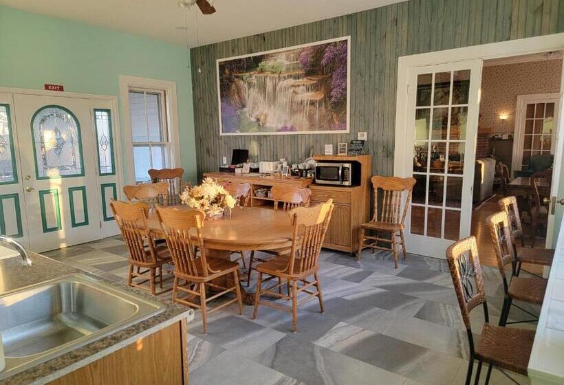 Josephine S Bed & Breakfast