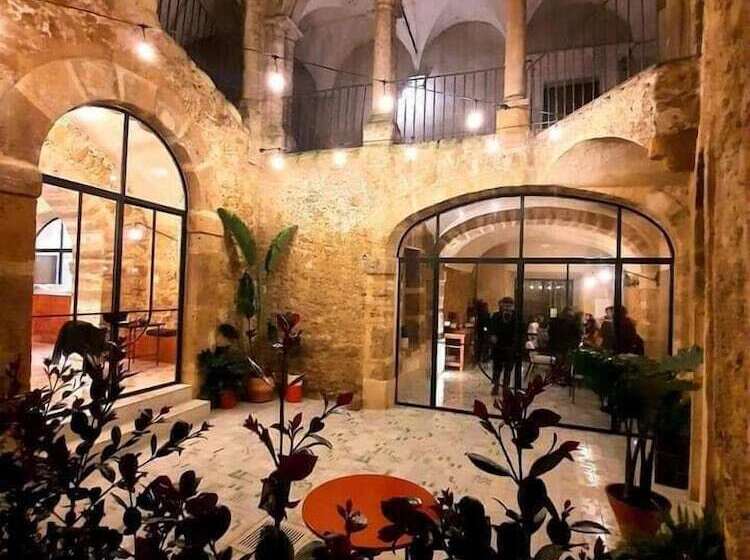 تختخواب و صبحانه Palazzo Aprile