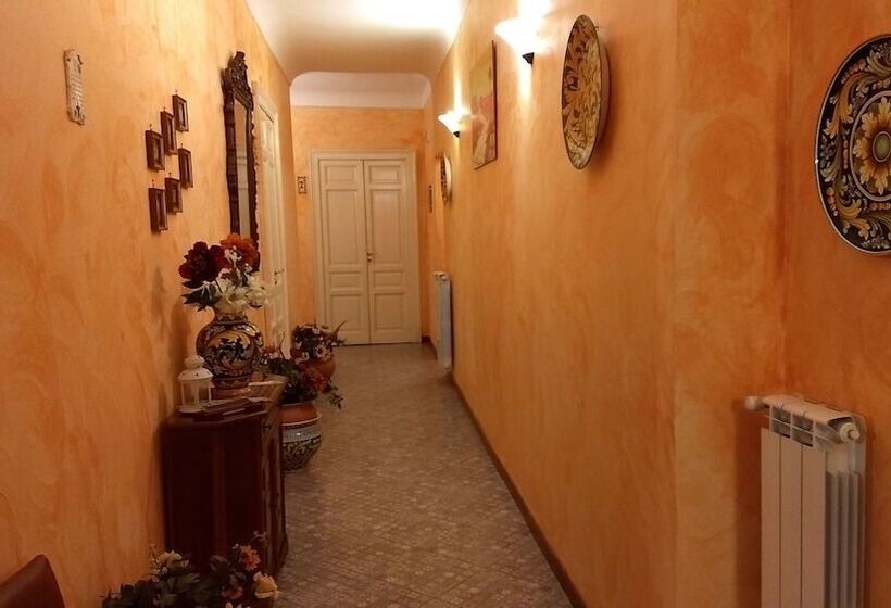 تختخواب و صبحانه Palazzo Aprile