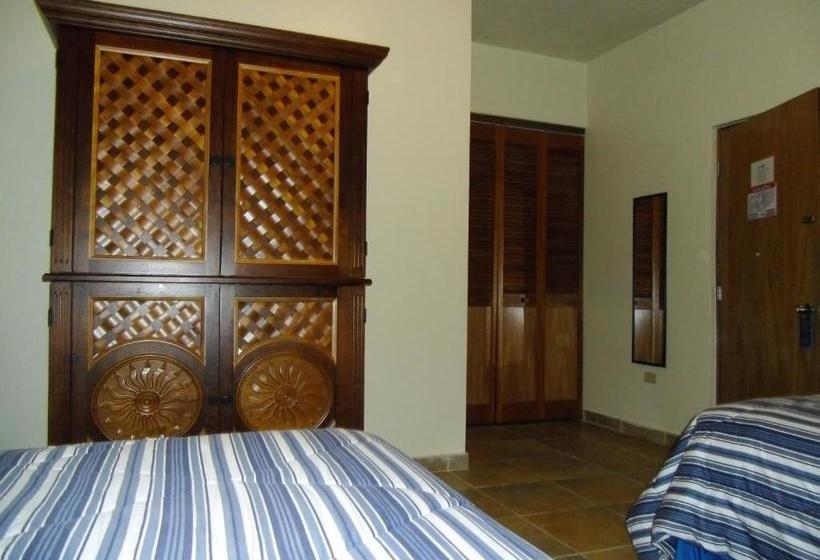 تختخواب و صبحانه Parador Turtle Bay Inn