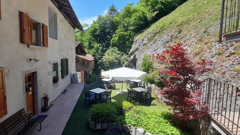 민박 Room & Breakfast Cà Mea Dina