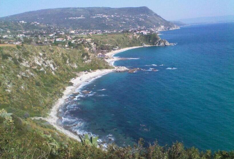 Отель 4 Lampioni