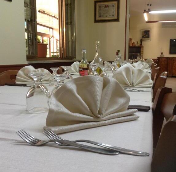 Отель 4 Lampioni