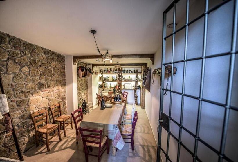 בית מלון כפרי Albergo La Foresteria