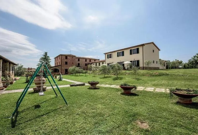 Hotelli Albergo La Foresteria
