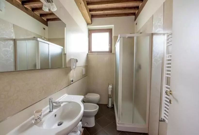 Hotelli Albergo La Foresteria