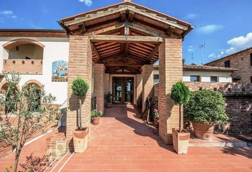 Hotelli Albergo La Foresteria