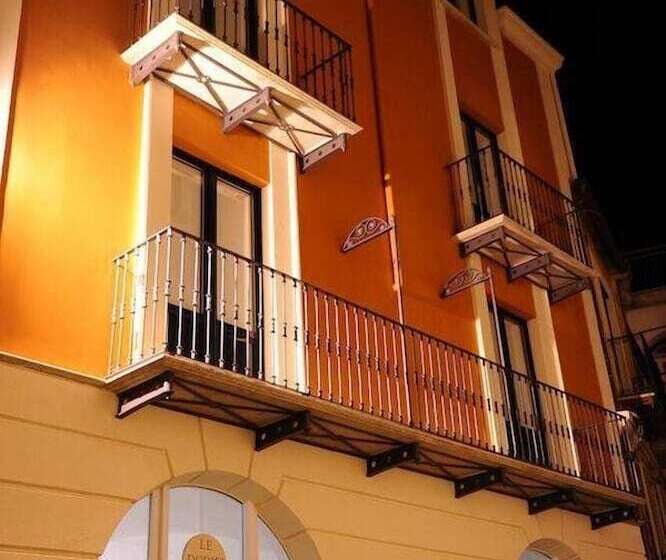 호텔 Albergo Le Dodici Lune