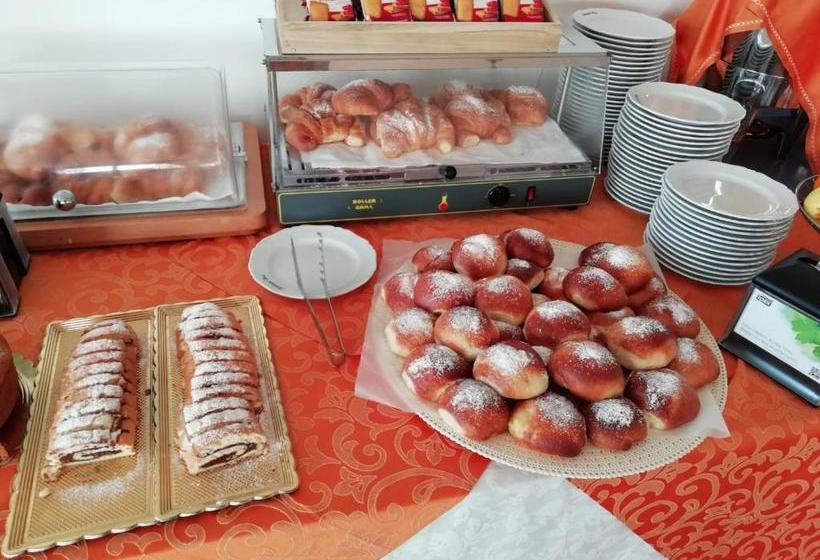 Отель Calabattaglia