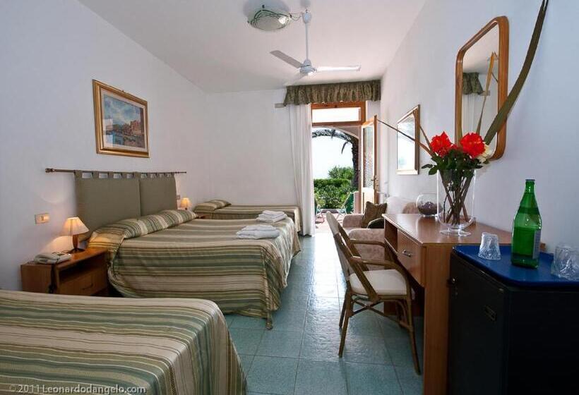 Отель Calabattaglia