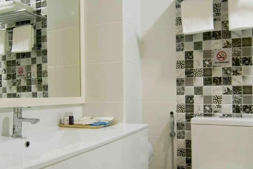 هتل Coconut Tree Hulhuvilla Beach