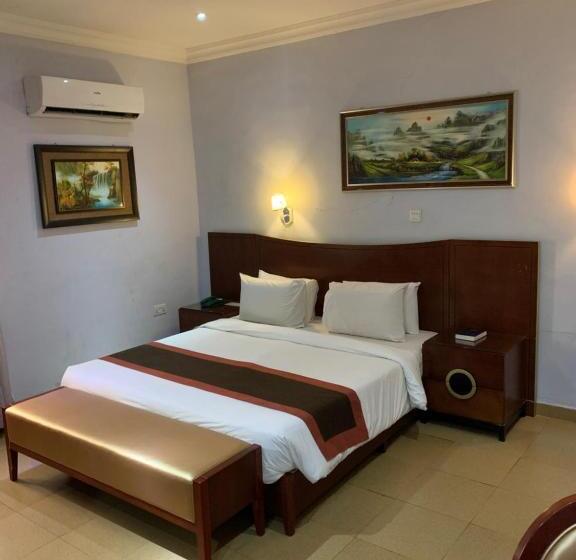 Conference Hotel & Suites Ijebu