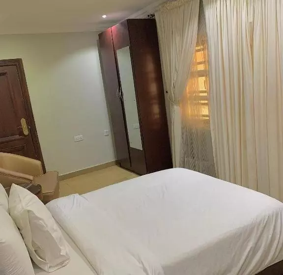 Conference Hotel & Suites Ijebu