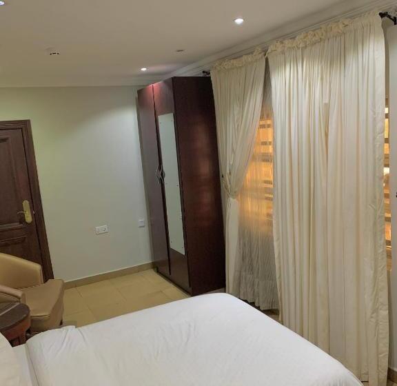 Conference Hotel & Suites Ijebu