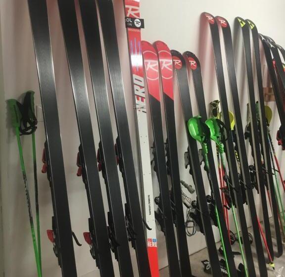 בית מלון כפרי International