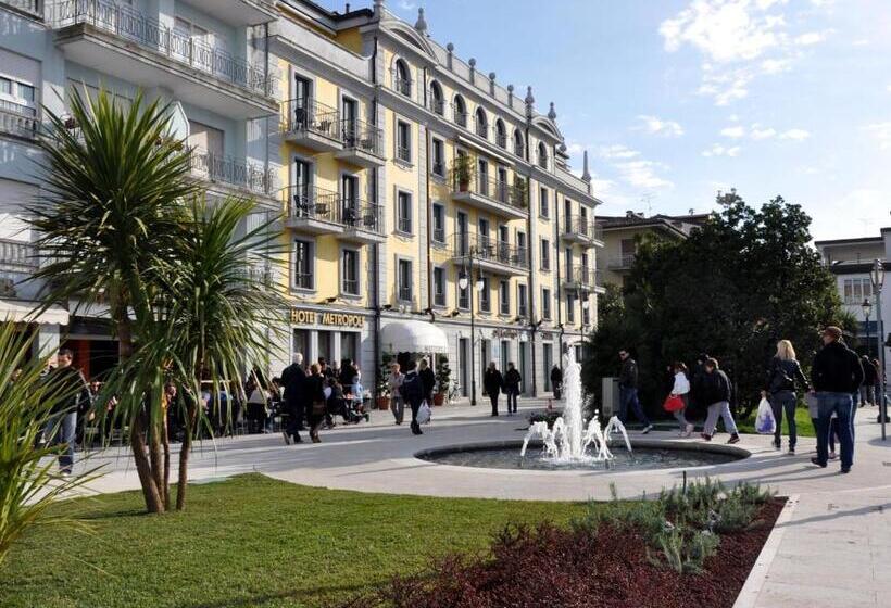 בית מלון כפרי Metropole