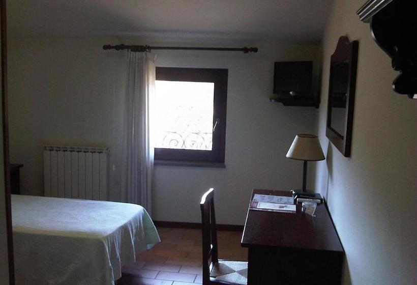 ホテル Ristorante Il Cavaliere