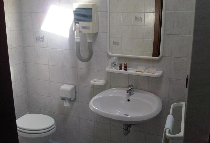 ホテル Ristorante Il Cavaliere