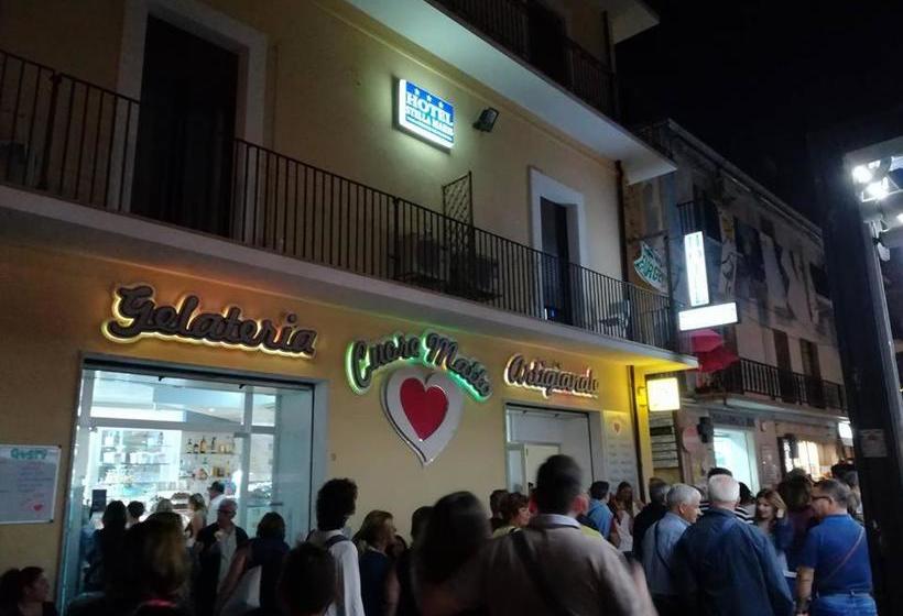 ホテル Stella Maris