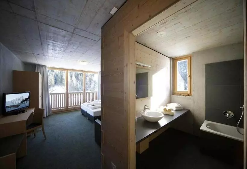 Hotelli Tannenheim