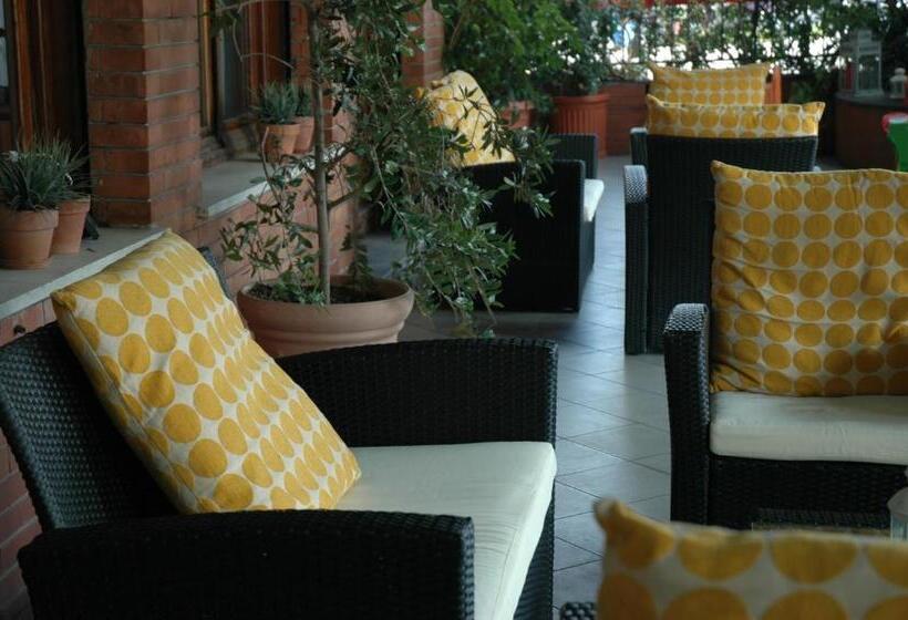 בית מלון כפרי Tigullio