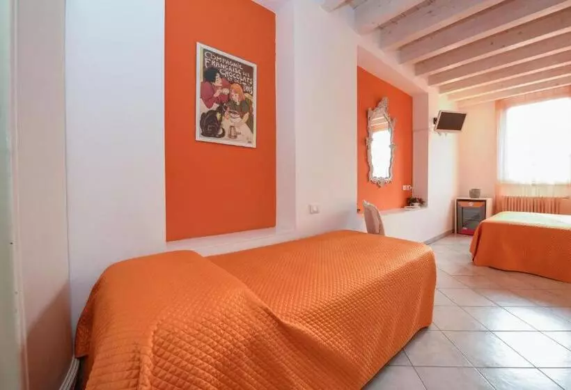 Aamiaismajoitus (B&B) Le Rêve Lake View Rooms