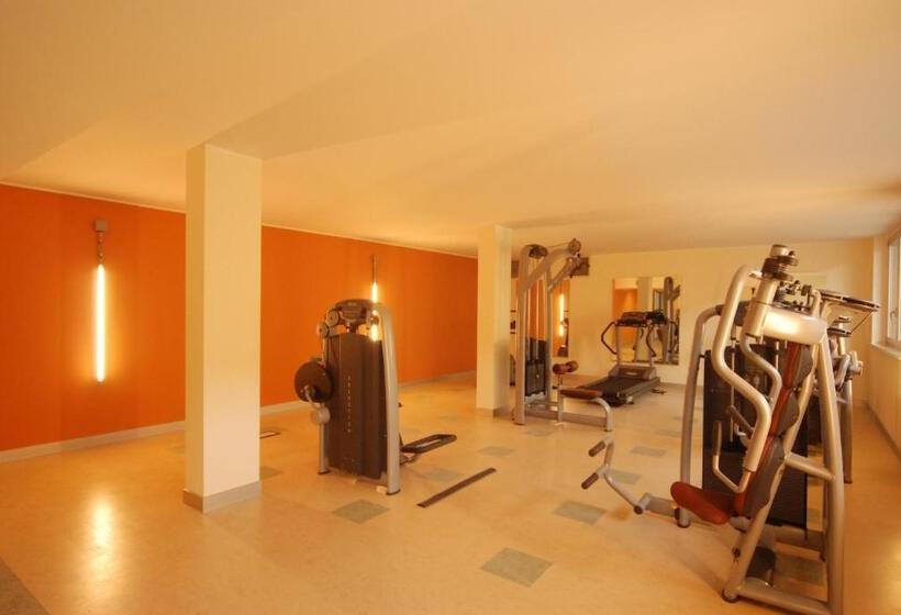 Residence & Suites Solaf