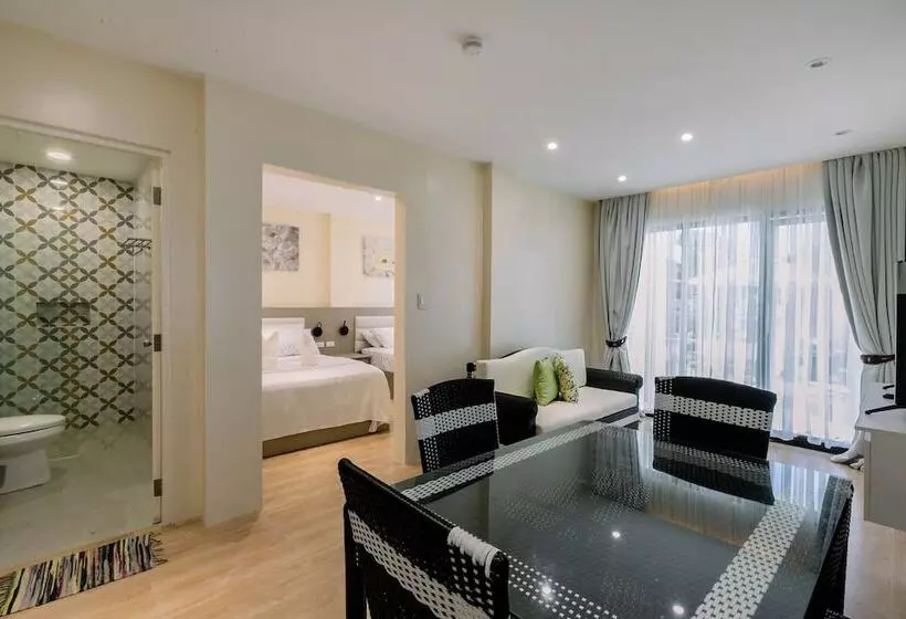 Hotelli Sonrisa Resort De Playa By Hiverooms