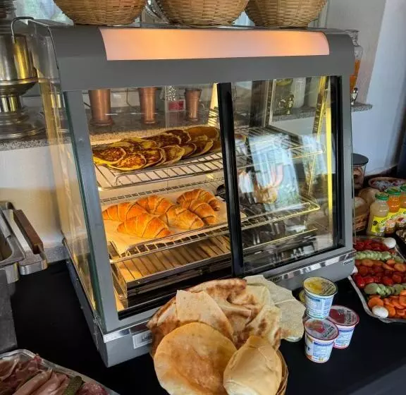 ペンション Iloghe Di Marras