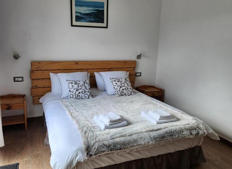 بنسيون Iloghe Di Marras