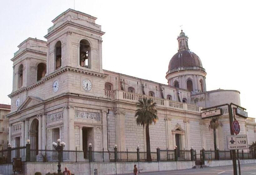 ペンション Room In Lodge   Stanza In Affitto Giarre