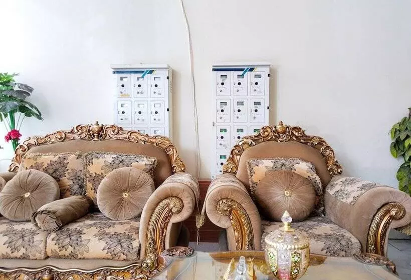 Yayah Guest House Syariah By Cocotel