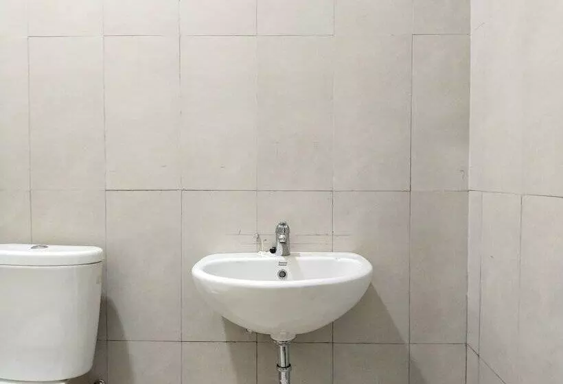 Yayah Guest House Syariah By Cocotel