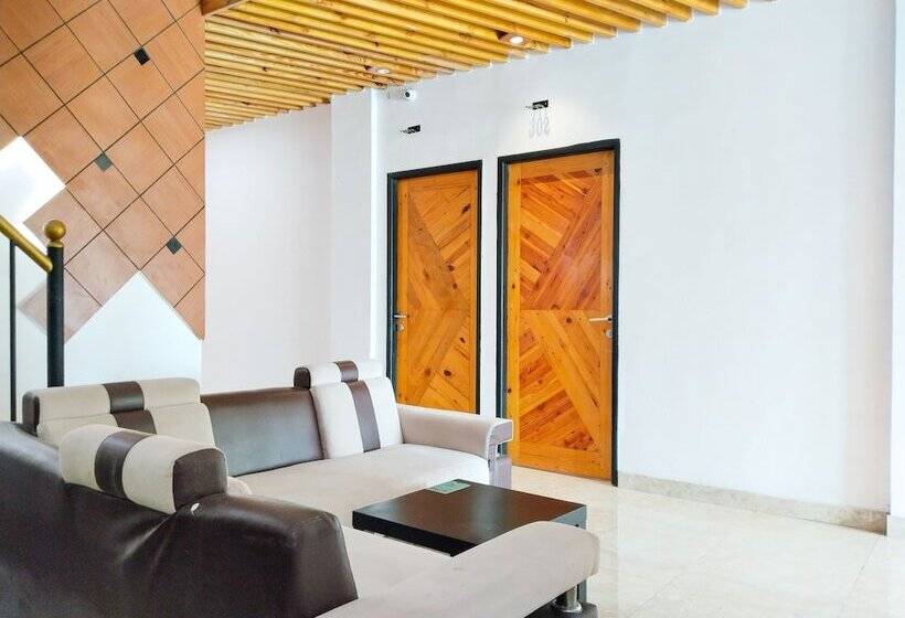 Yayah Guest House Syariah By Cocotel