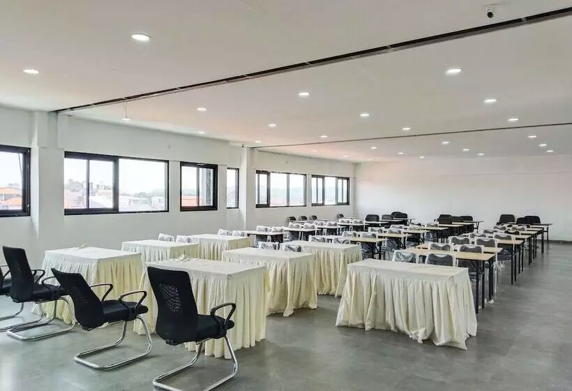 Yayah Guest House Syariah By Cocotel