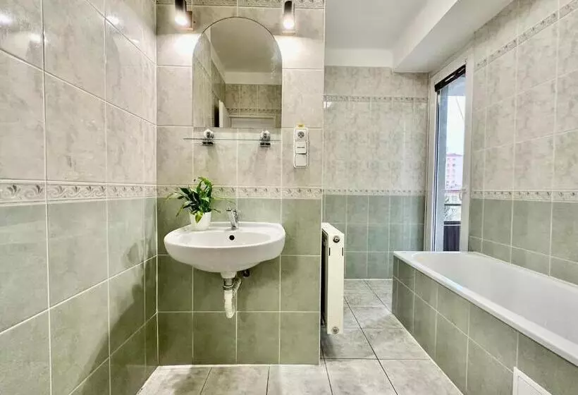 Morava 311 Uherské Hradiště šafaříkova 855