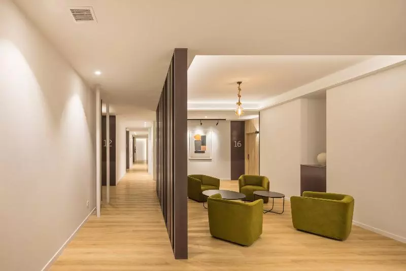 Mon Suites Jardín De Ayora