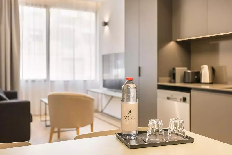 Mon Suites Jardín De Ayora