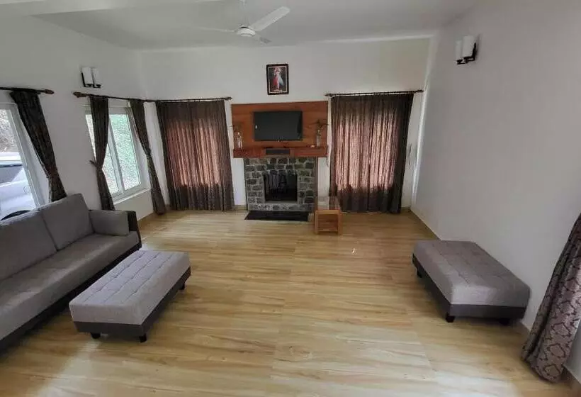 Majatalo Priyas Villa Vagamon