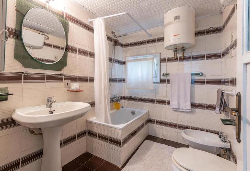 مبيت وإفطار [duomo Centro Storico] Casa Tipica Centro Storico